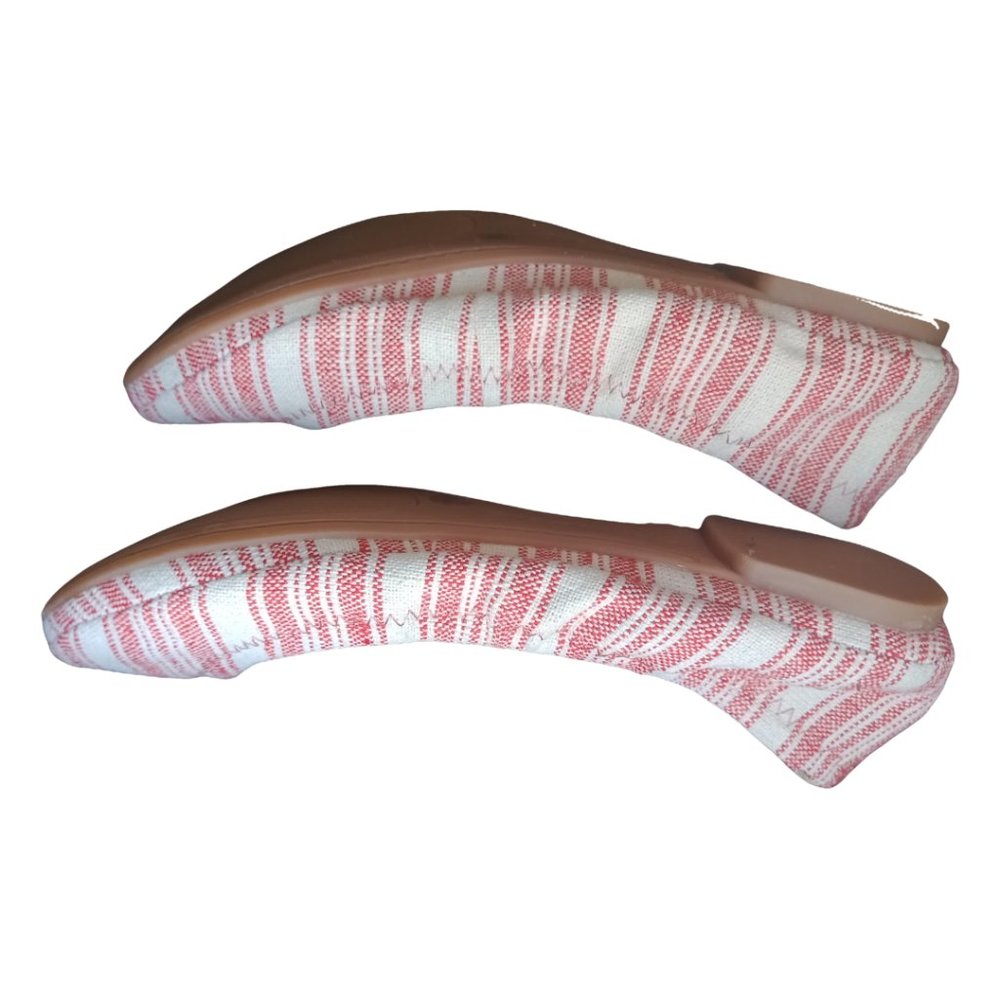 Lucky Brand Red and Cream Emmie Ballet BNWOT size 7.5/38 - Picture 9 of 9